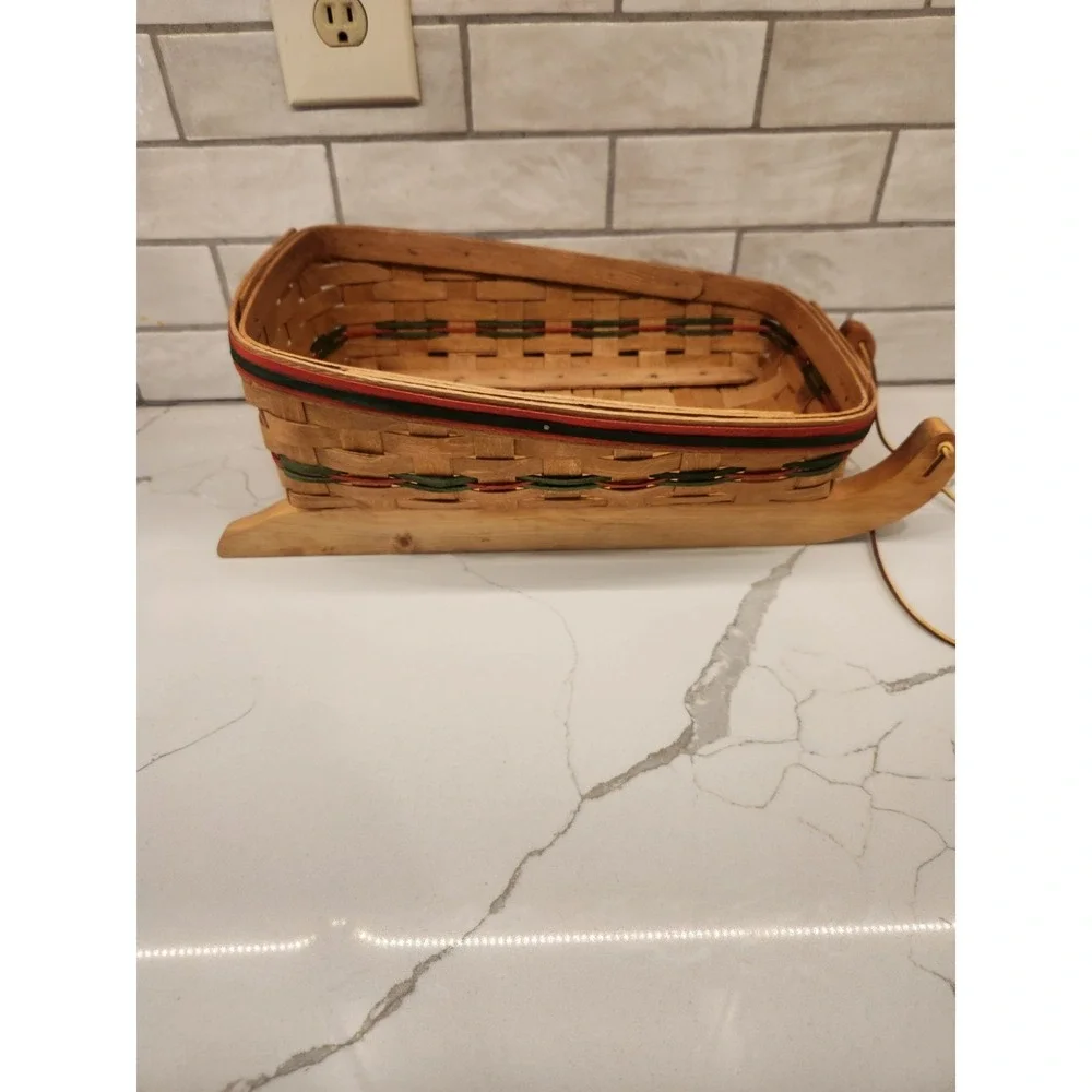 1990 Hand Woven‎ Sleigh Basket on Wood Runners~19th Century Basket Co~Christmas